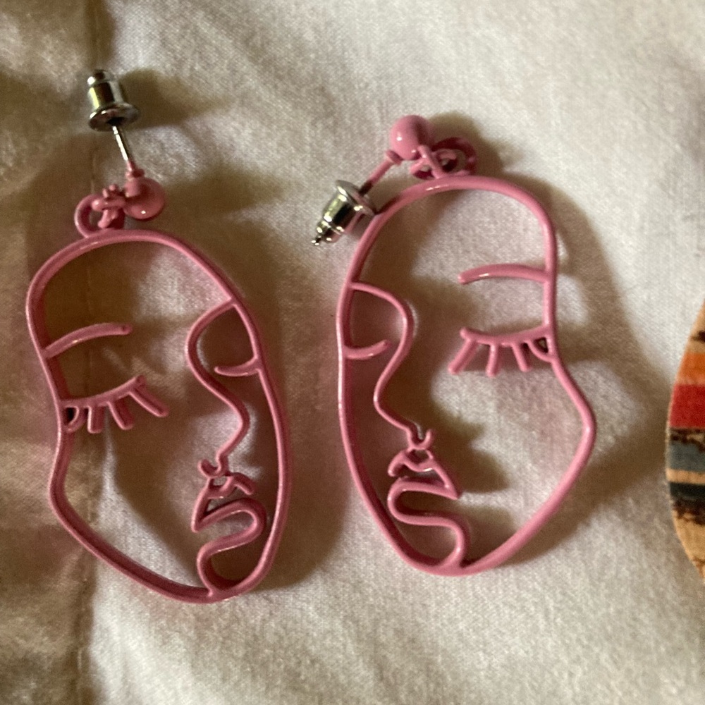 Earring Bundle - Picture 2 of 4